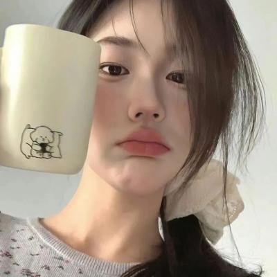 海边的白房子